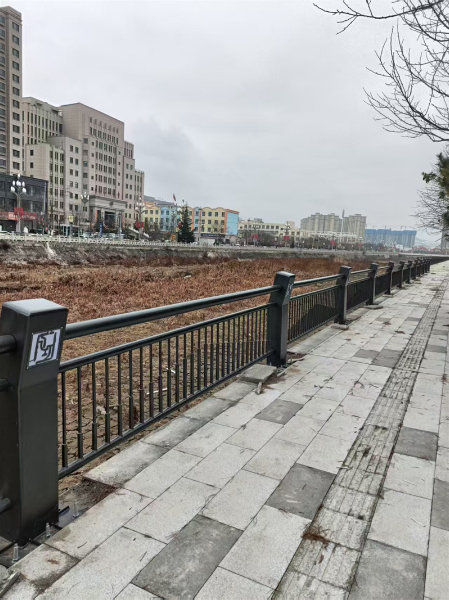 河道護欄